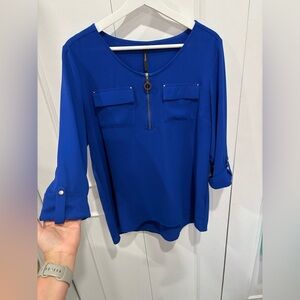 Cathy Blouse 💙